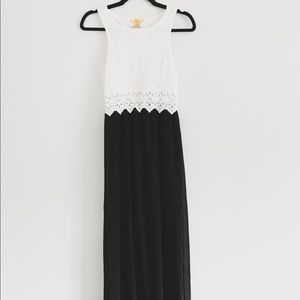 black and white maxi dress